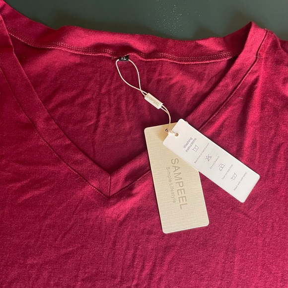 BNWT bundle of 4 plus size tops size 2X - Picture 6 of 10